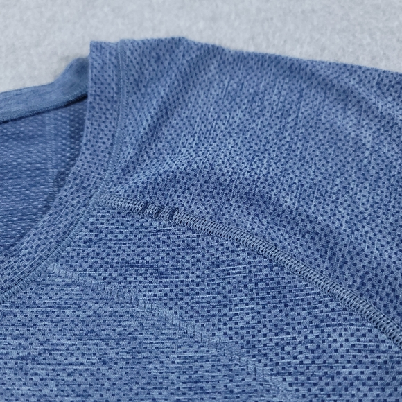 Lululemon Metal Vent Tech Shirt Mens XL Blue Live In Practice Short Sleeve - Picture 3 of 10